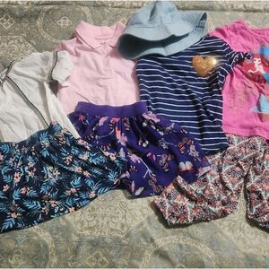 Girl's 4-5 Years Lot of 8 Pieces 2 Skirts, 2 T-shirts, 2 Shirts ,Pants, Hat